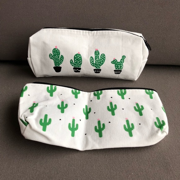 Handbags - Bundle of Cactus Makeup Pouches 🌵